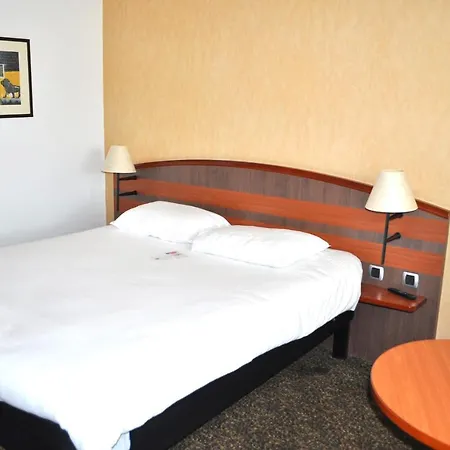 Ibis Belfort מלון 3*